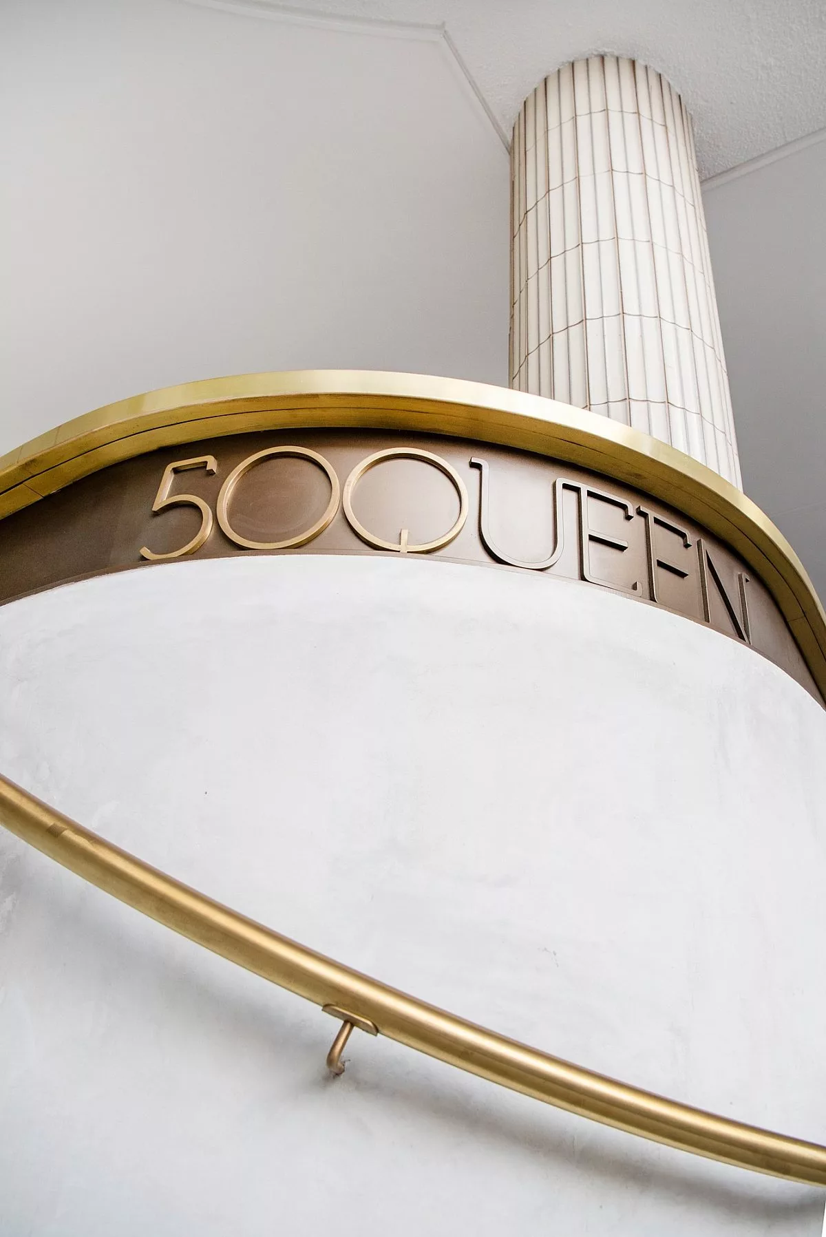 Web a Chestertons SJB2489