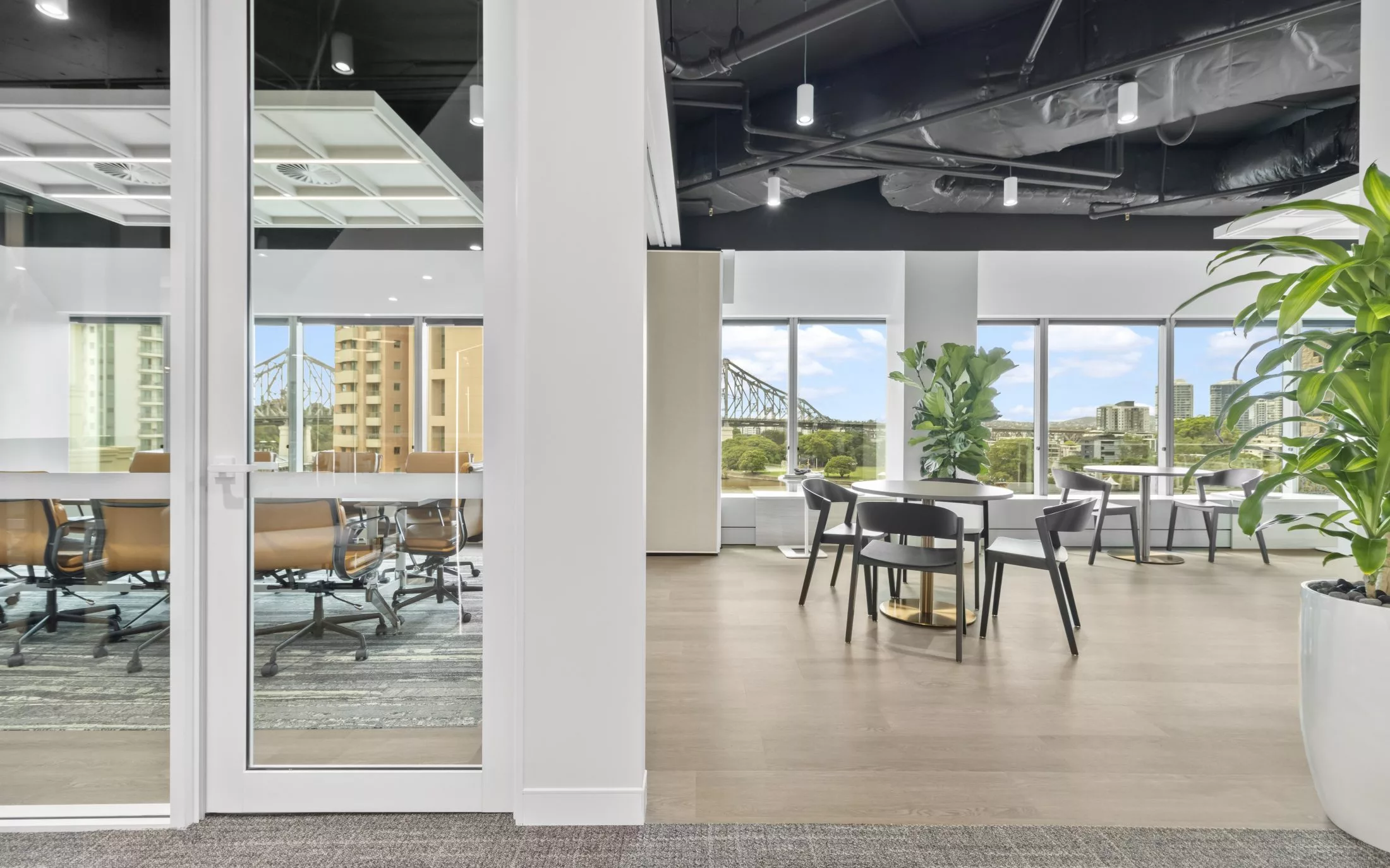 Studio Blackardt Brisbane City Queen St 500 02